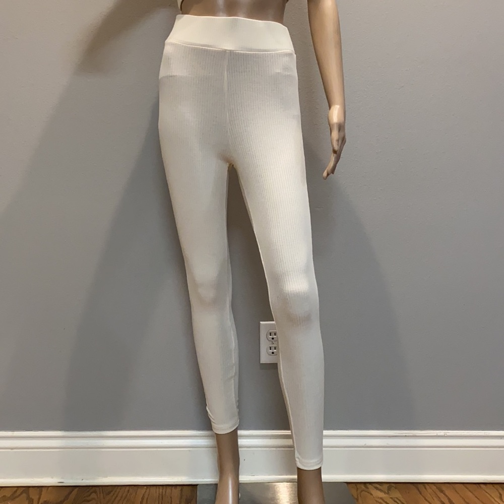 Cream high rise ribbed ankle leggings